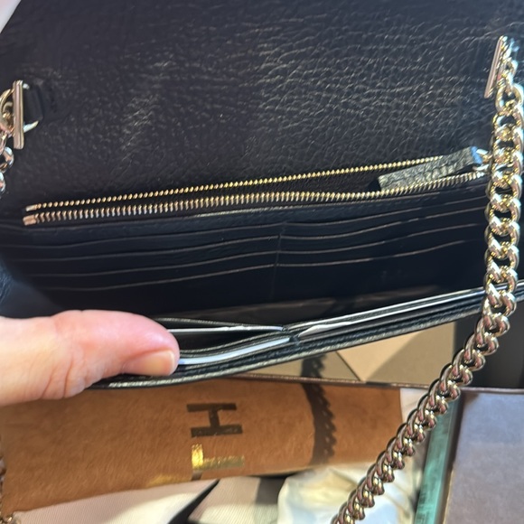 Gucci interlocking GG cross body wallet - Picture 4 of 4